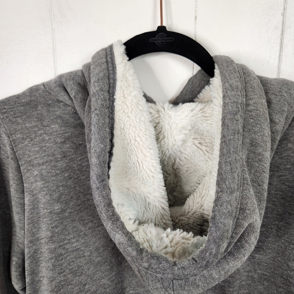 Hollister Cropped Oversized Sweatshirt Hoodie Sherpa Teddy Hood Size Large Comfy - Picture 5 of 8